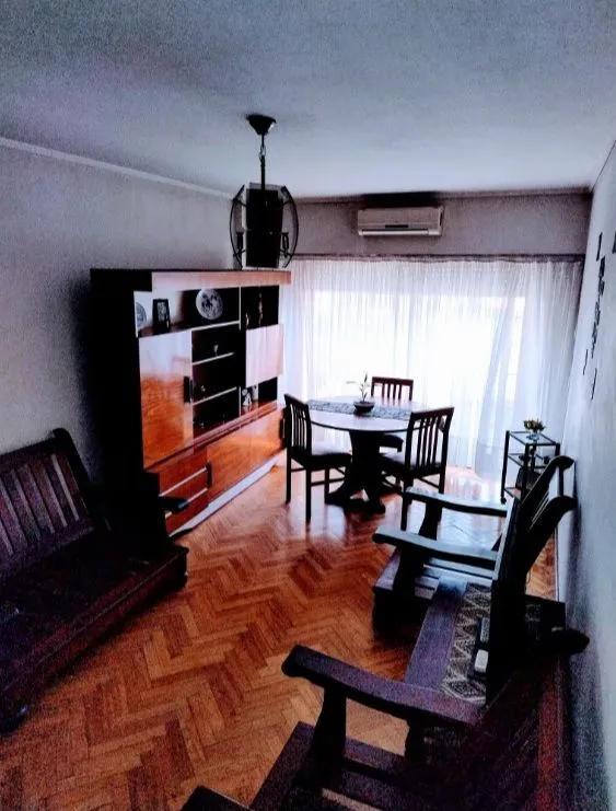 Departamento en Av Luis Saenz Pe 1100