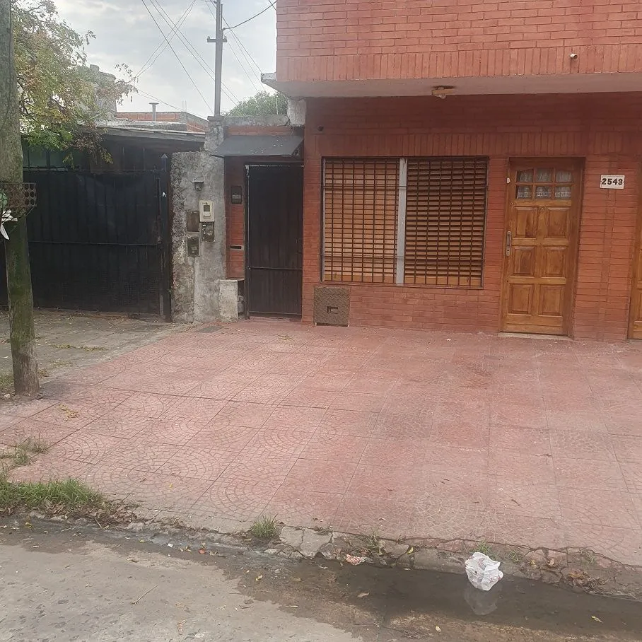 Departamento en SAN VLADIMIRO 2500