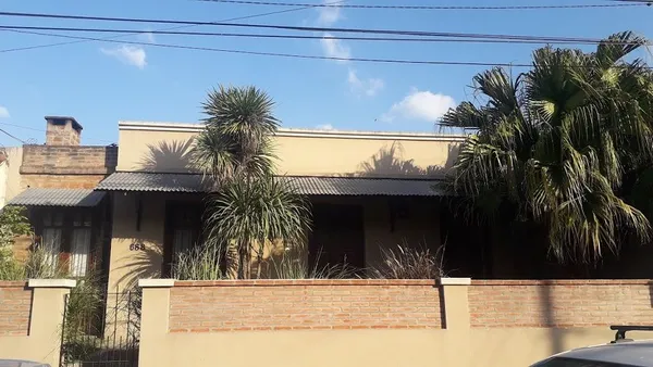 Casa en Ing Rodolfo More 600