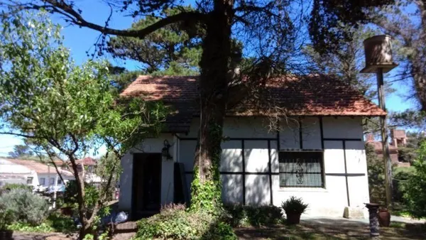 Casa en Av 3 1600
