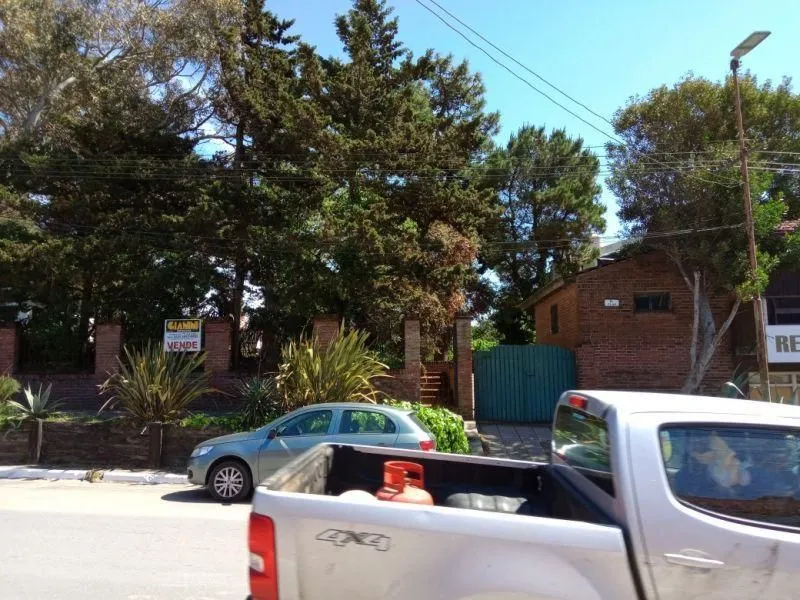 Casa en Av 3 1500