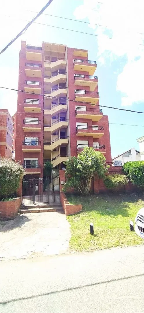 Departamento en av 2