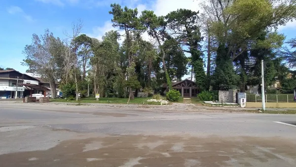 Lote en Av. Buenos Aires 900
