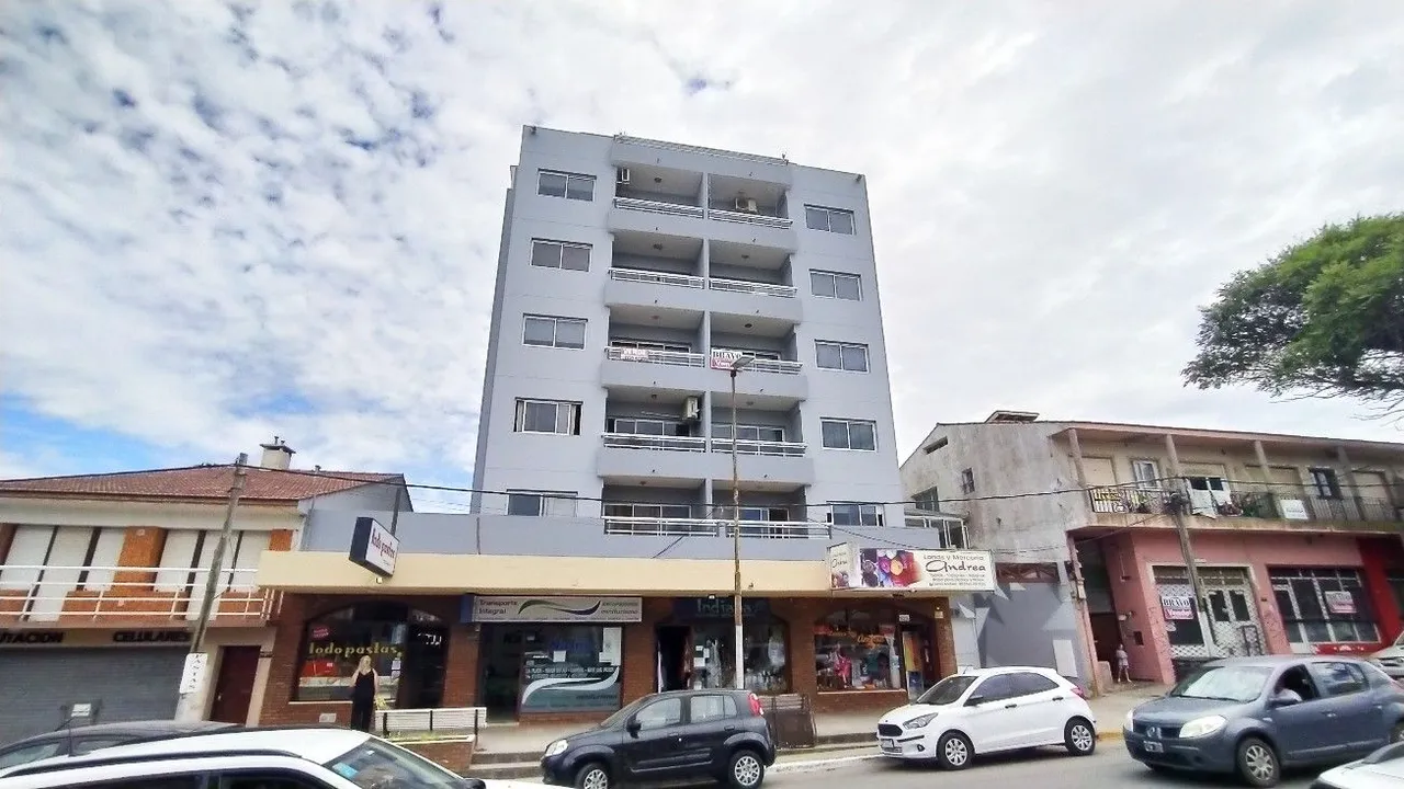 Departamento en Av. 3 1000