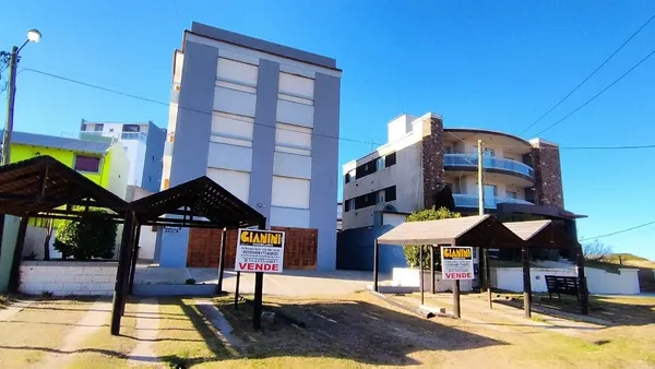 Departamento en Av 1 4800