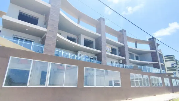 Departamento en Av Costanera 900