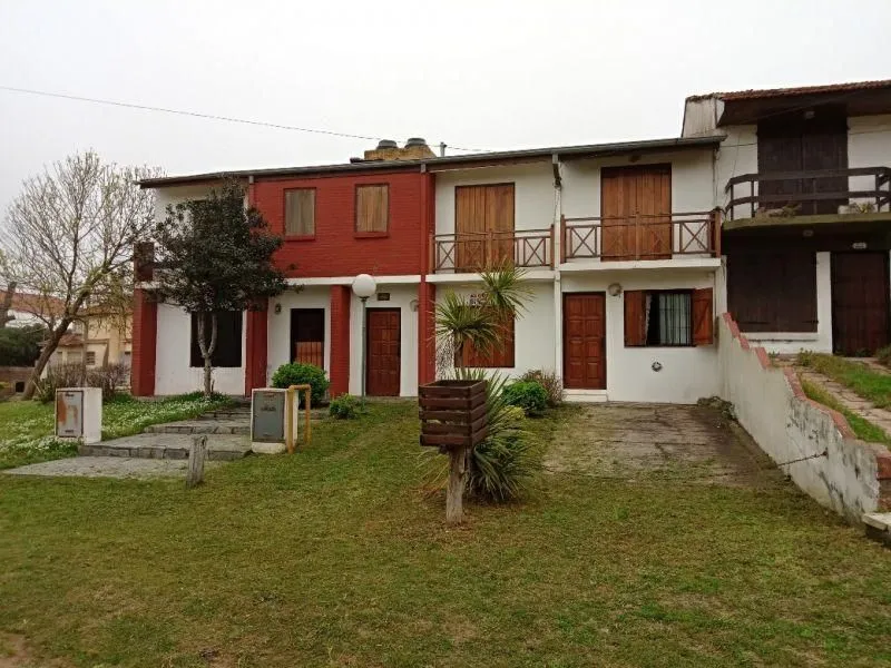 Casa en Av 2 2500