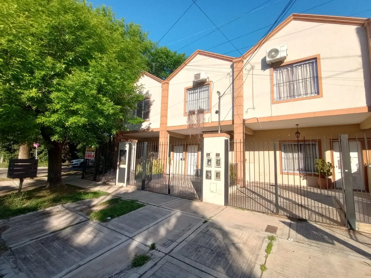 Casa en Haedo 900