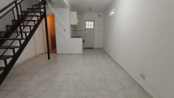 Casa en Monseñor Blois 2900