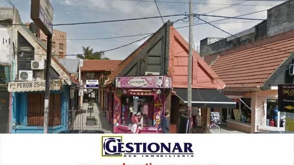 Oficina en Av Juan Domingo 2500