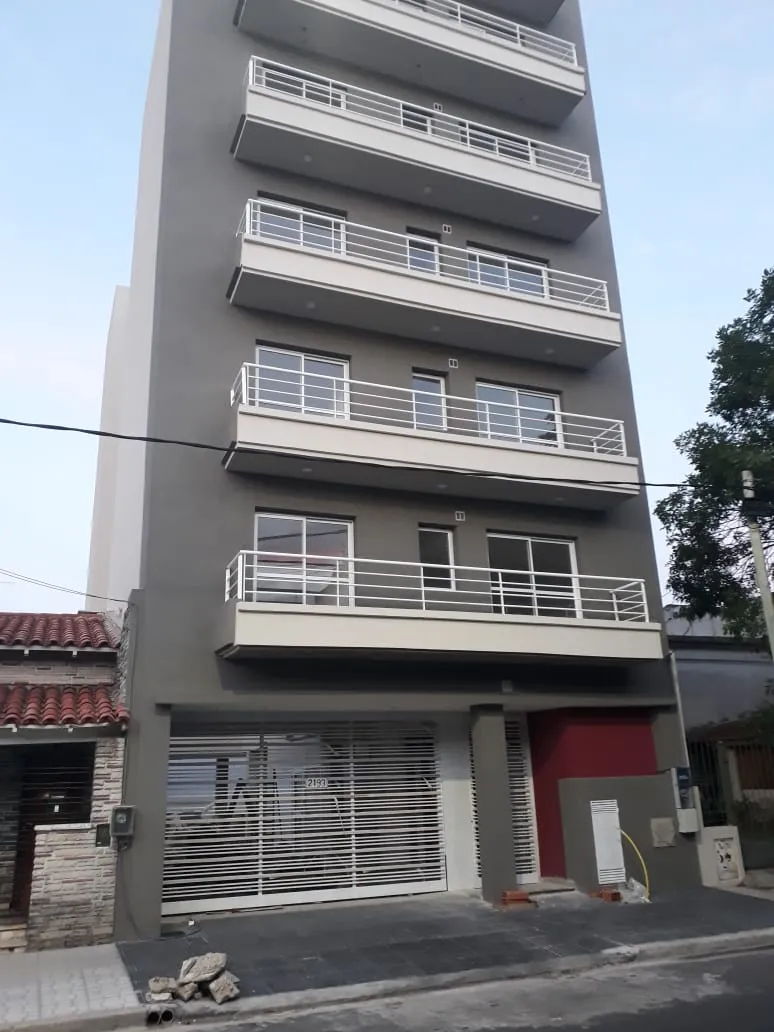 Departamento en Tuyutí 2100
