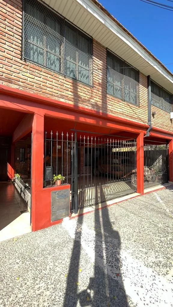 Casa en BALBIN 1200