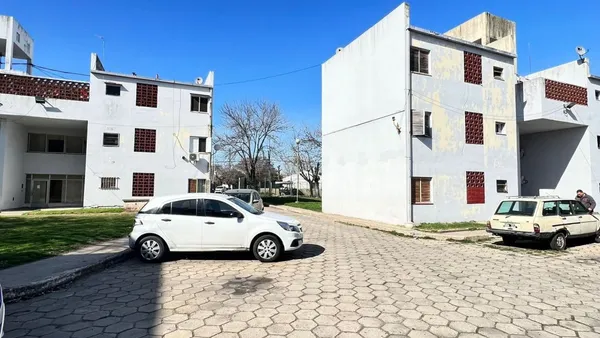 Departamento en CNEL MOLINEDO 1600