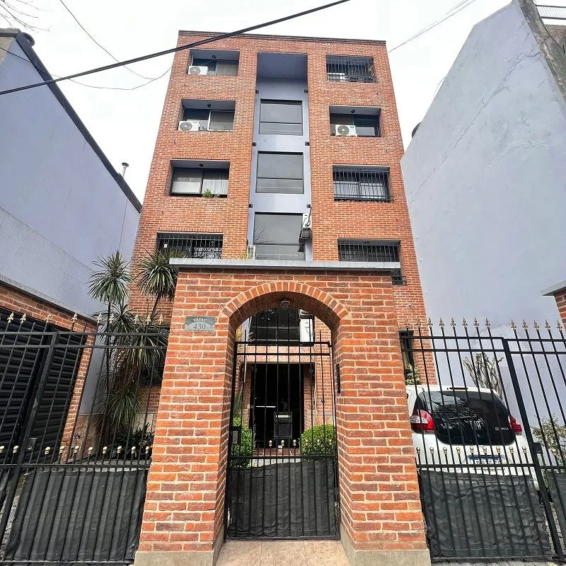 Departamento en Yatay 400