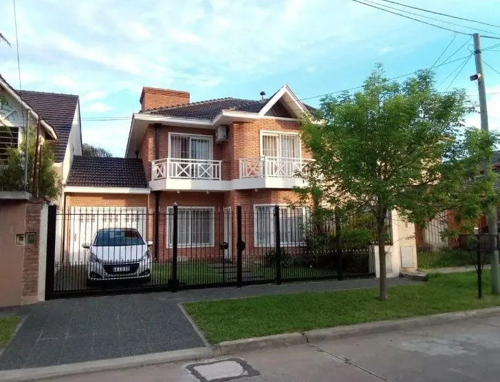 Casa en Calle 335 3500