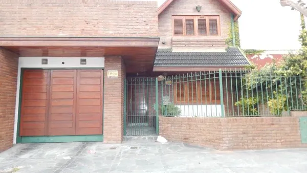 Casa en AMEGUINO 900