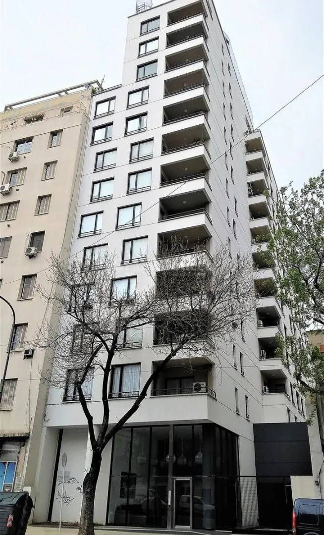 Departamento en Av Juan de Garay 600