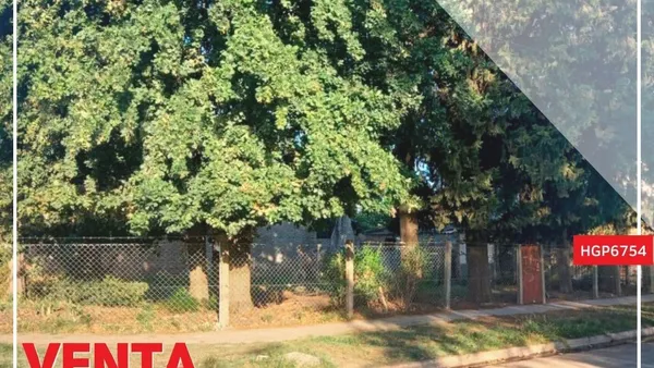 Lote en Cruz del Sur esq
