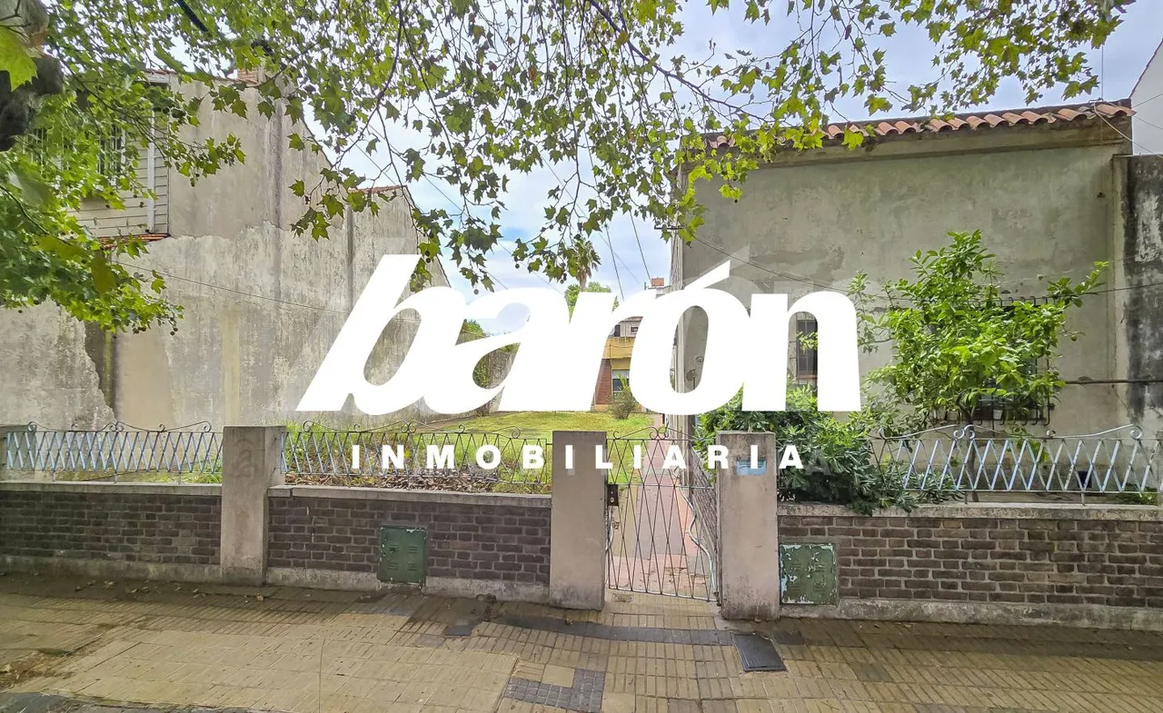 Lote en Azara 653/600