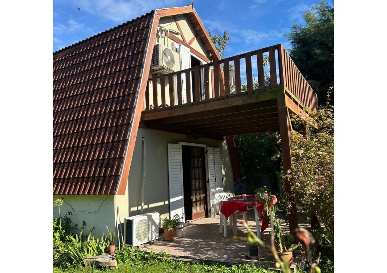 Casa en Laguna Adela 500