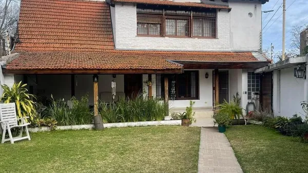 Casa en Pareja 3500