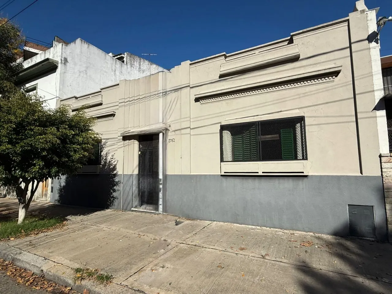 Casa en AV CHIVILCOY 2700