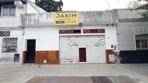 Casa en CAMARONES 2200