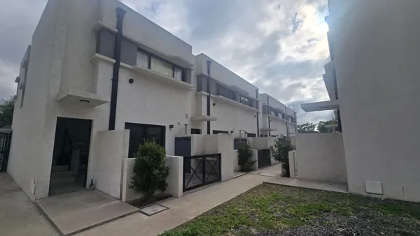 Departamento en Jose Hernandez 2000