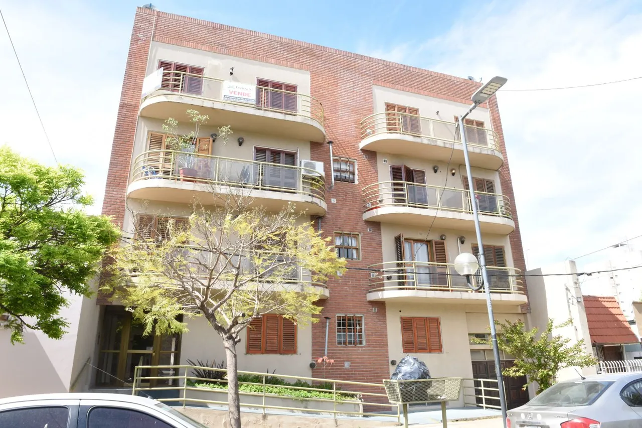 Cochera en calle 46