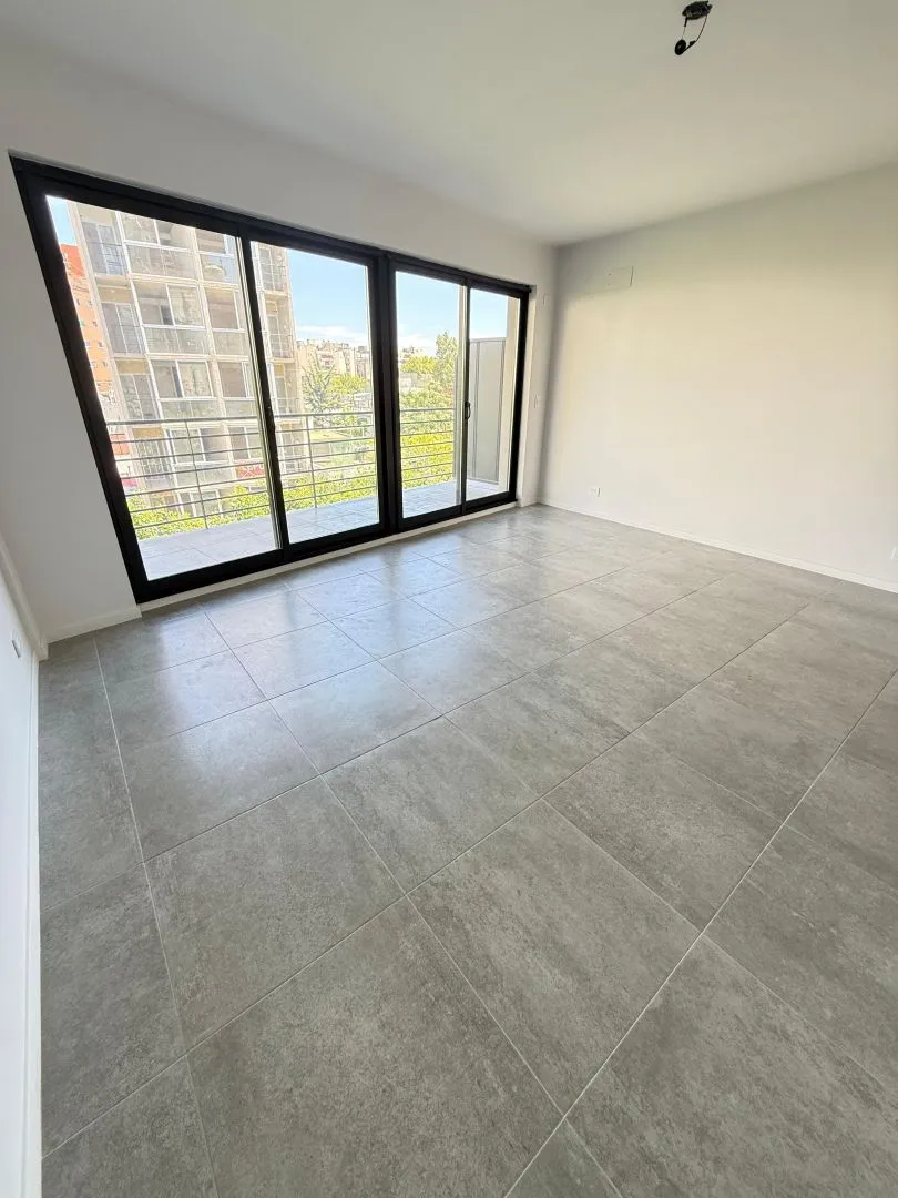 Departamento en Sanchez de Busta 600