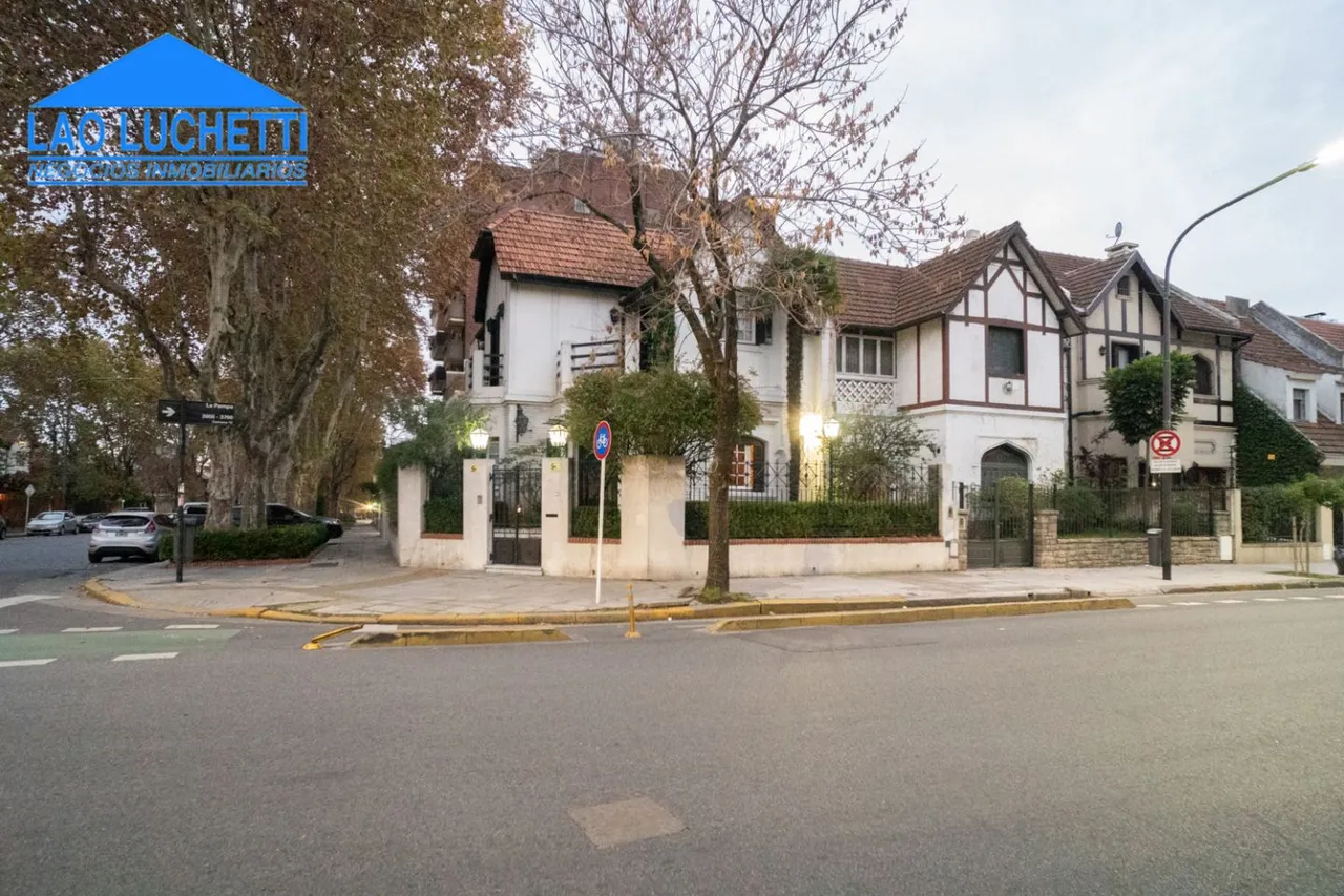 Casa en LA PAMPA 3700