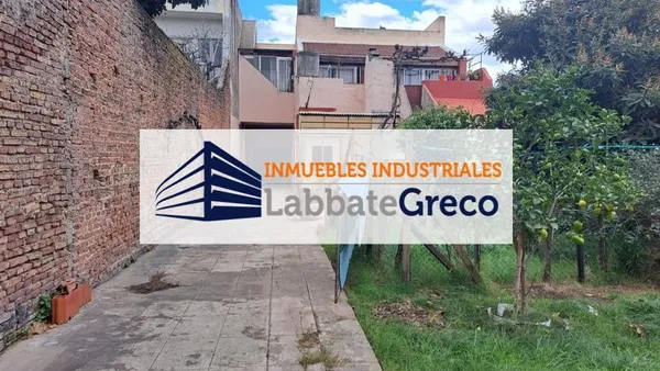 Lote en Mitre 1100