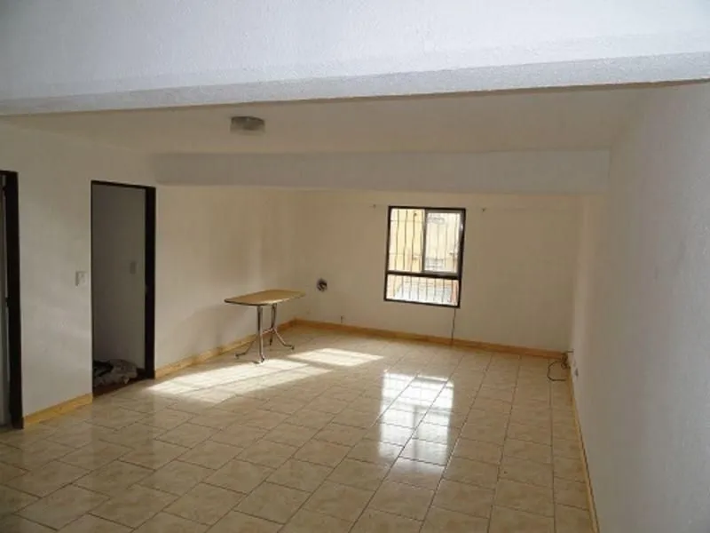 Departamento en Felipe Laguna 100