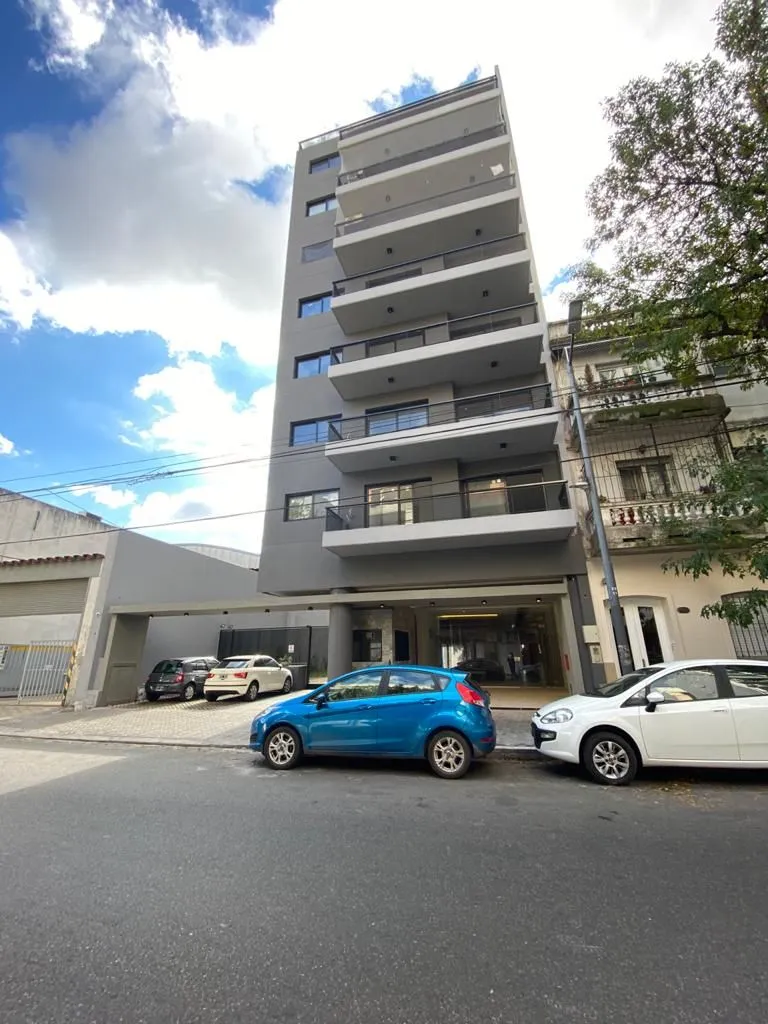 Departamento en YERBAL 1100