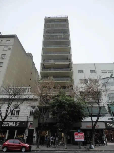 Departamento en Av. Rivadavia 5100