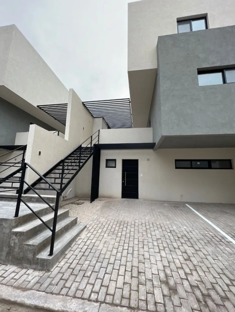 Departamento en ALTOS DEL ENCUEN 100