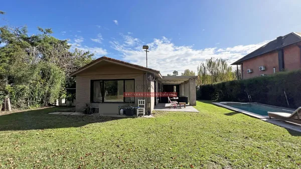 Casa en LA CELINA - Ing. 100