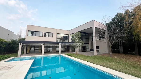 Casa en SANTA CATALINA - 300