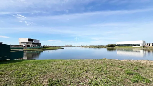 Lote en LOS PUENTES - NO 100