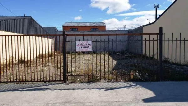 Lote en PERÚ 100