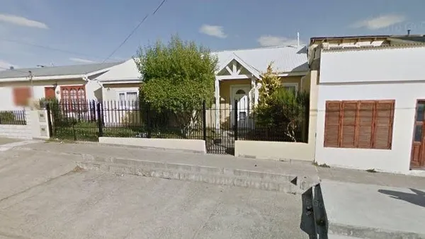 Casa en JORGE LUIS BORGE 100