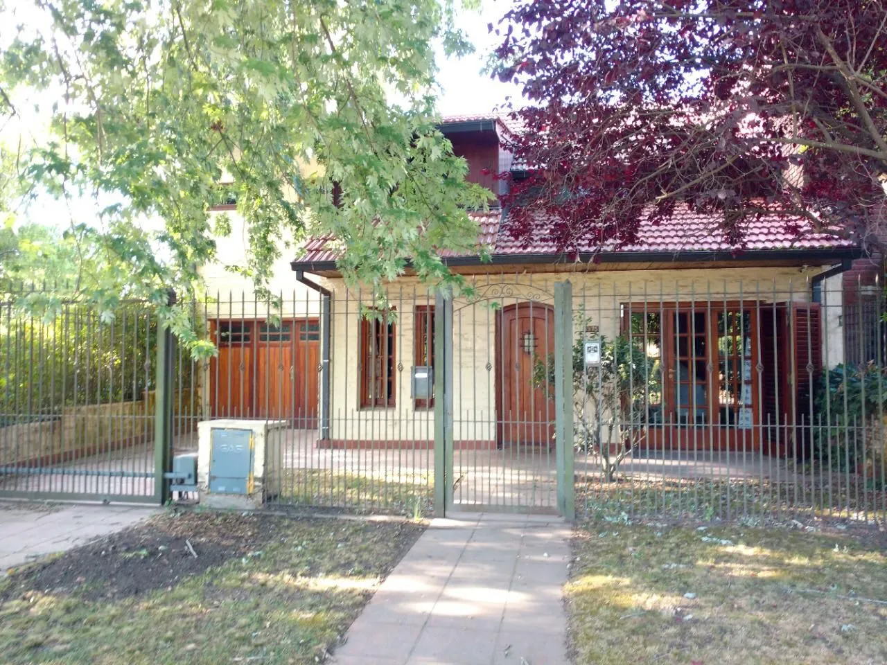 Casa en Eduardo Newbery 8300