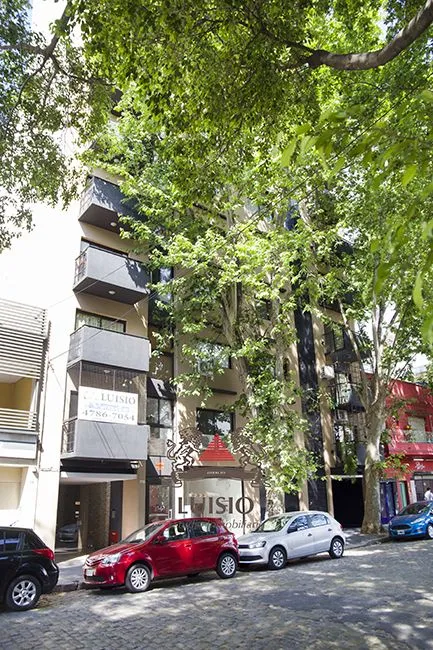 Local Comercial en LEMOS, JUAN 200