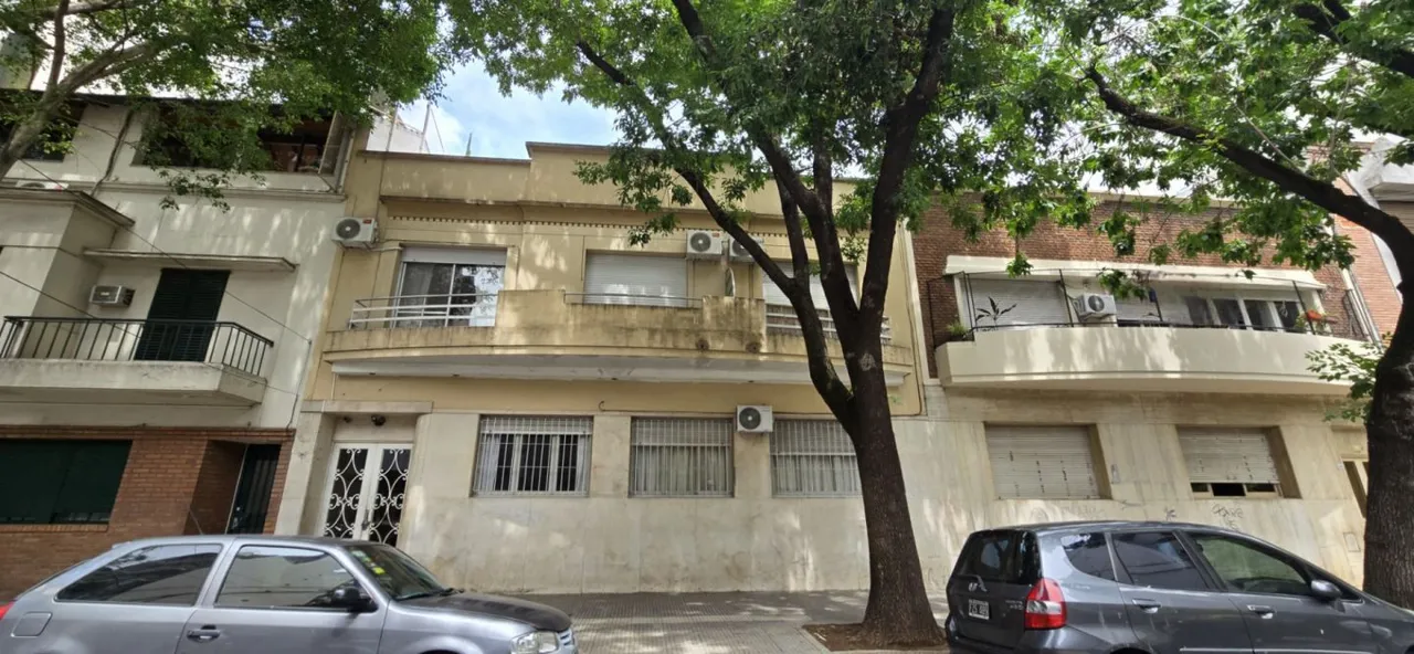 Departamento en BUCARELLI 2100