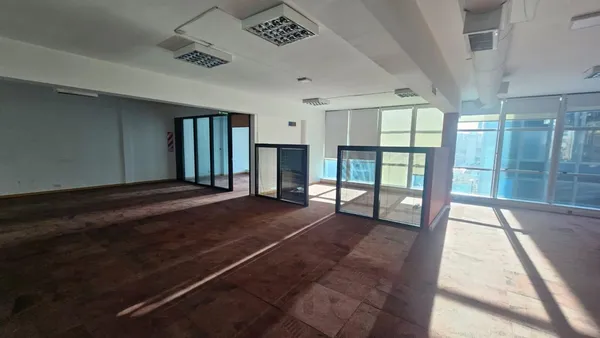 Oficina en San Martín 600