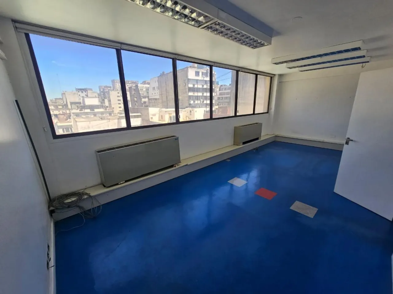 Oficina en San Martín 600