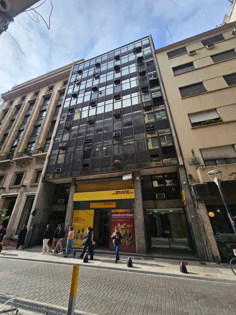 Oficina en 25 de Mayo 400