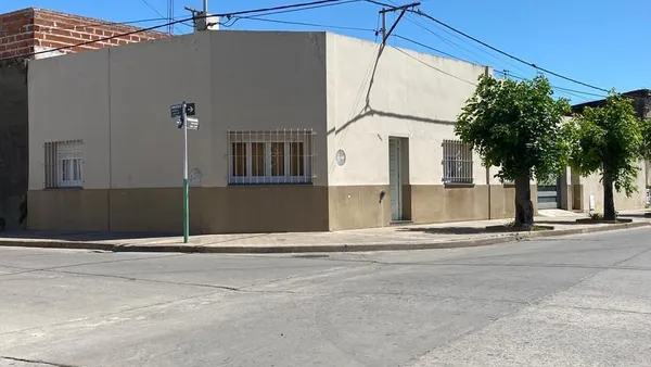 Casa en Calle Luis Giles 3200