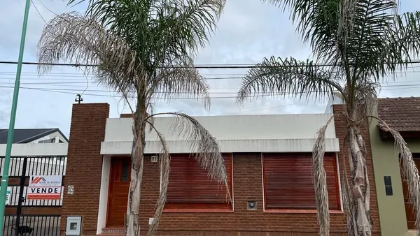 Casa en Calle Güemes 400