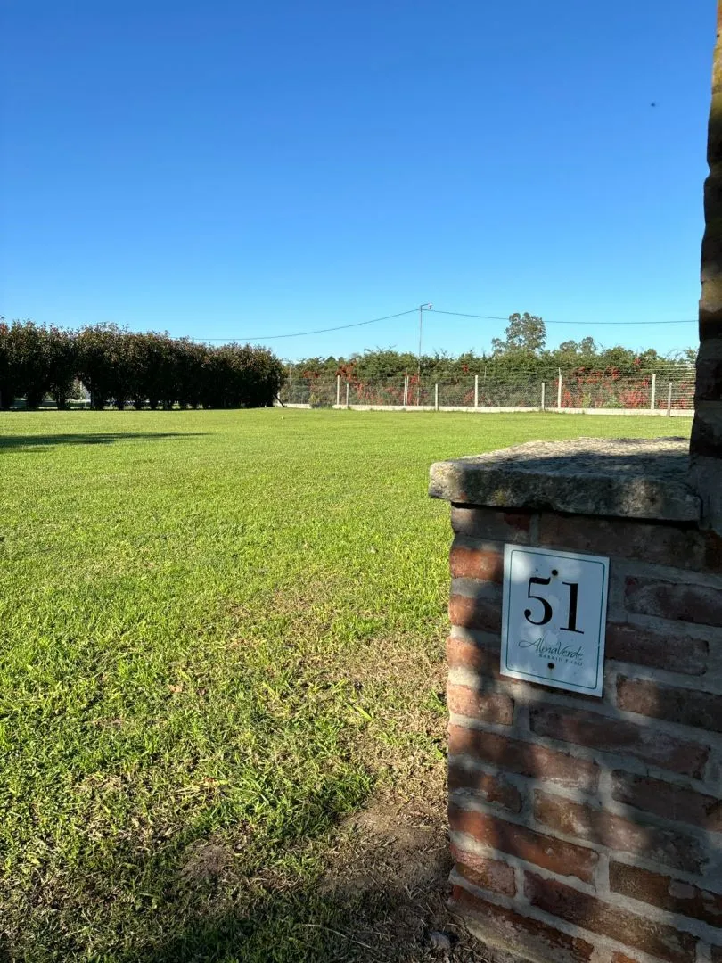 Lote en Hipolito Yrigoye 1300